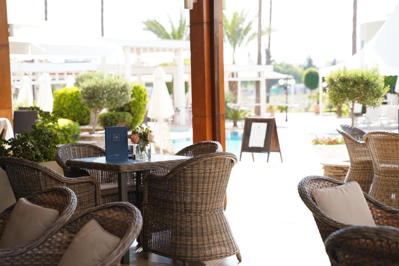 Ajax Hotel Limassol Extérieur photo